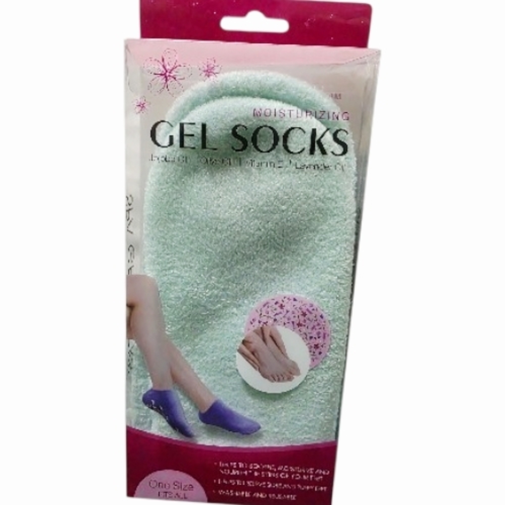 Spa Moisturizing Gel Socks in Mint Green